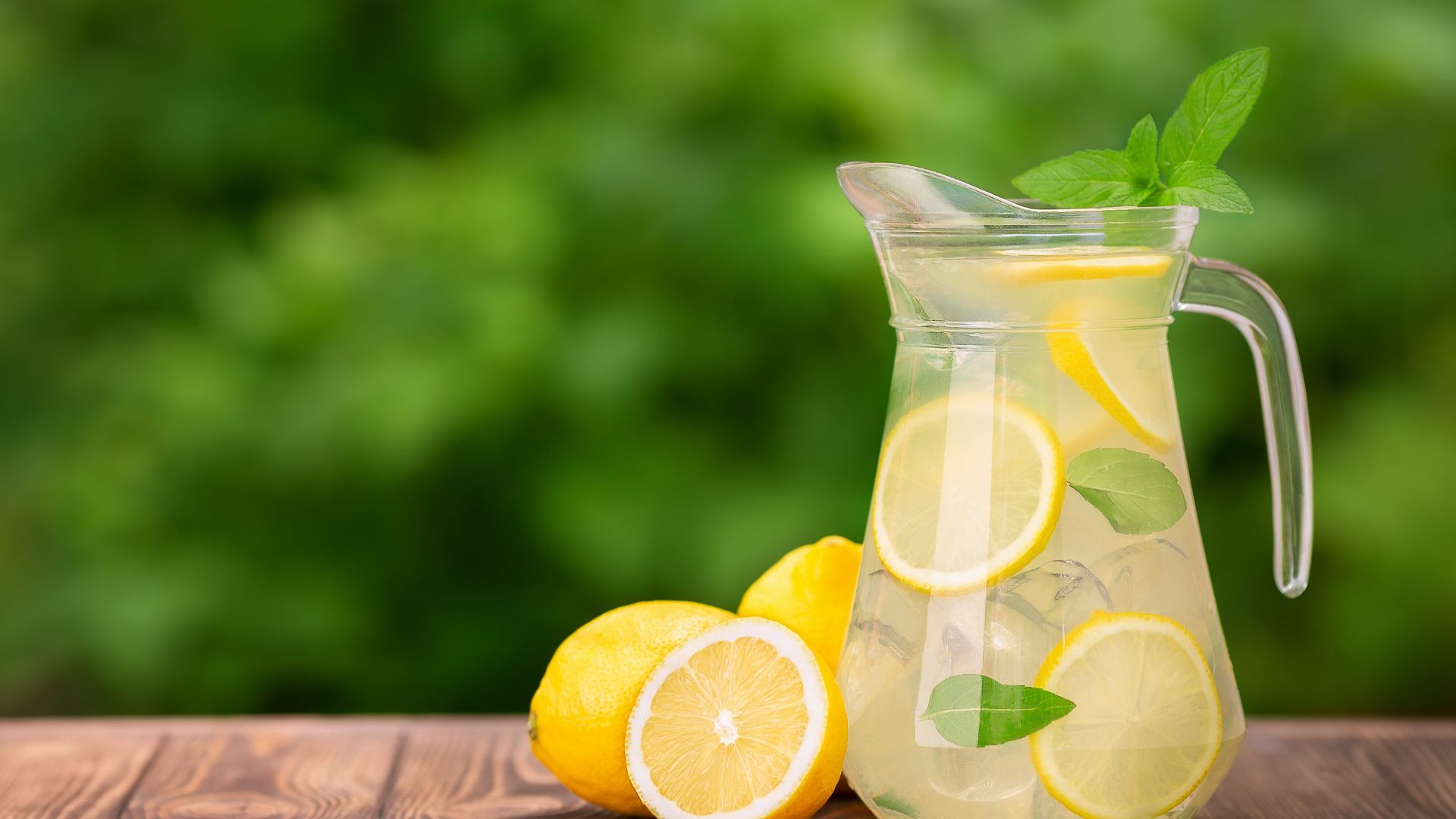Como fazer limonada suíça